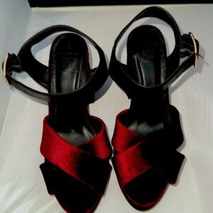 Not Worn Burgundy Velvet Cross Open Platform Heels ankle buckle.